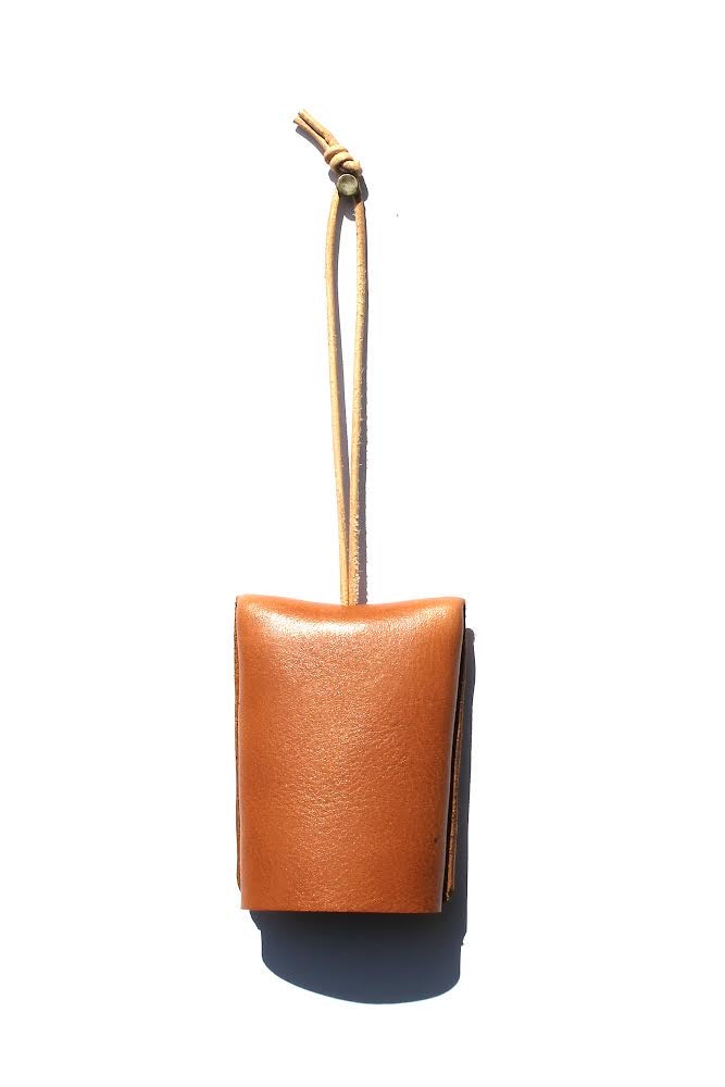 GENUINE LEATHE RETRACTOR KEY POUCH