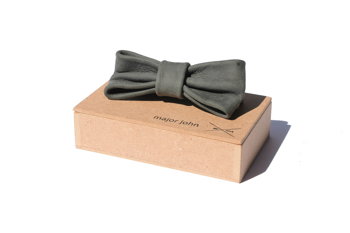 GENUINE LEATHER BOW TIES