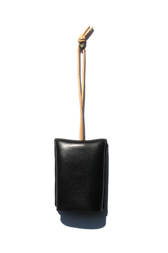 GENUINE LEATHE RETRACTOR KEY POUCH