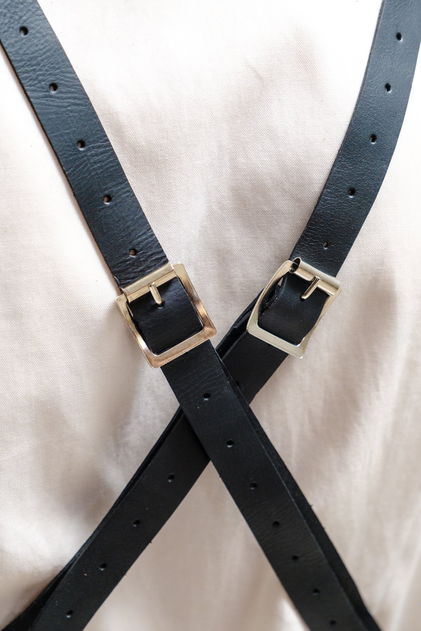 BULL DENIM & GENUINE LEATHER STRAPS